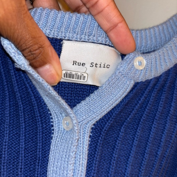 Stylish Blue Ribbed Romper - Picture 4 of 6